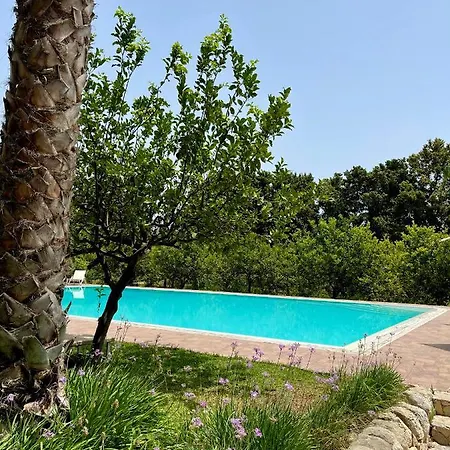 Chiusa Di Carlo Alloggio per agriturismo *