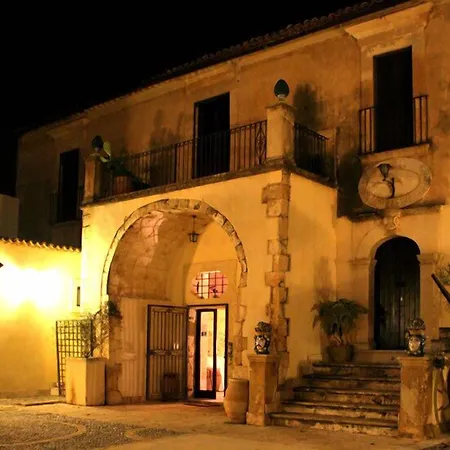 Chiusa Di Carlo